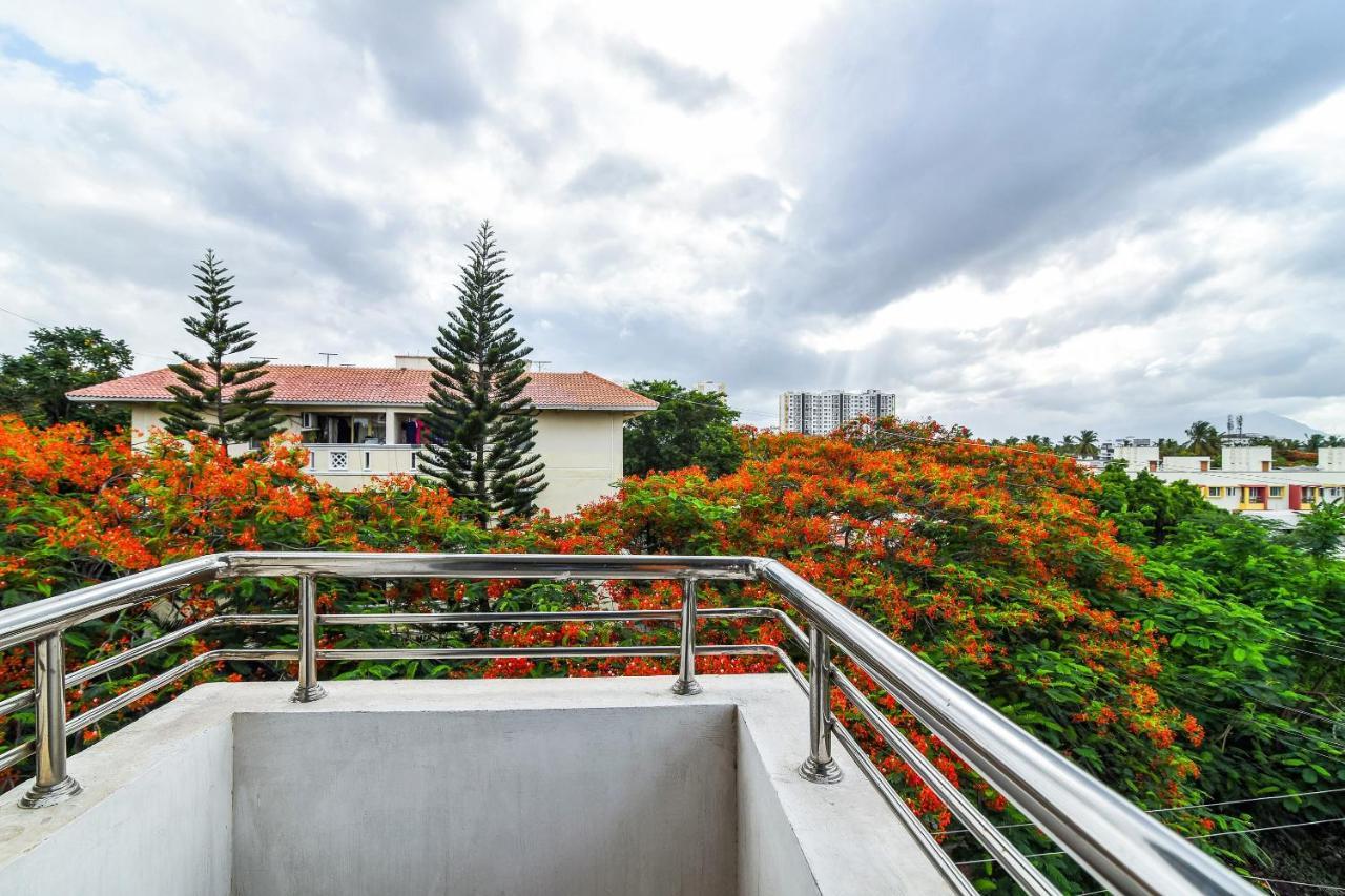 Oyo Flagship Lotus Lakeview Apartments Singanallur Luaran gambar