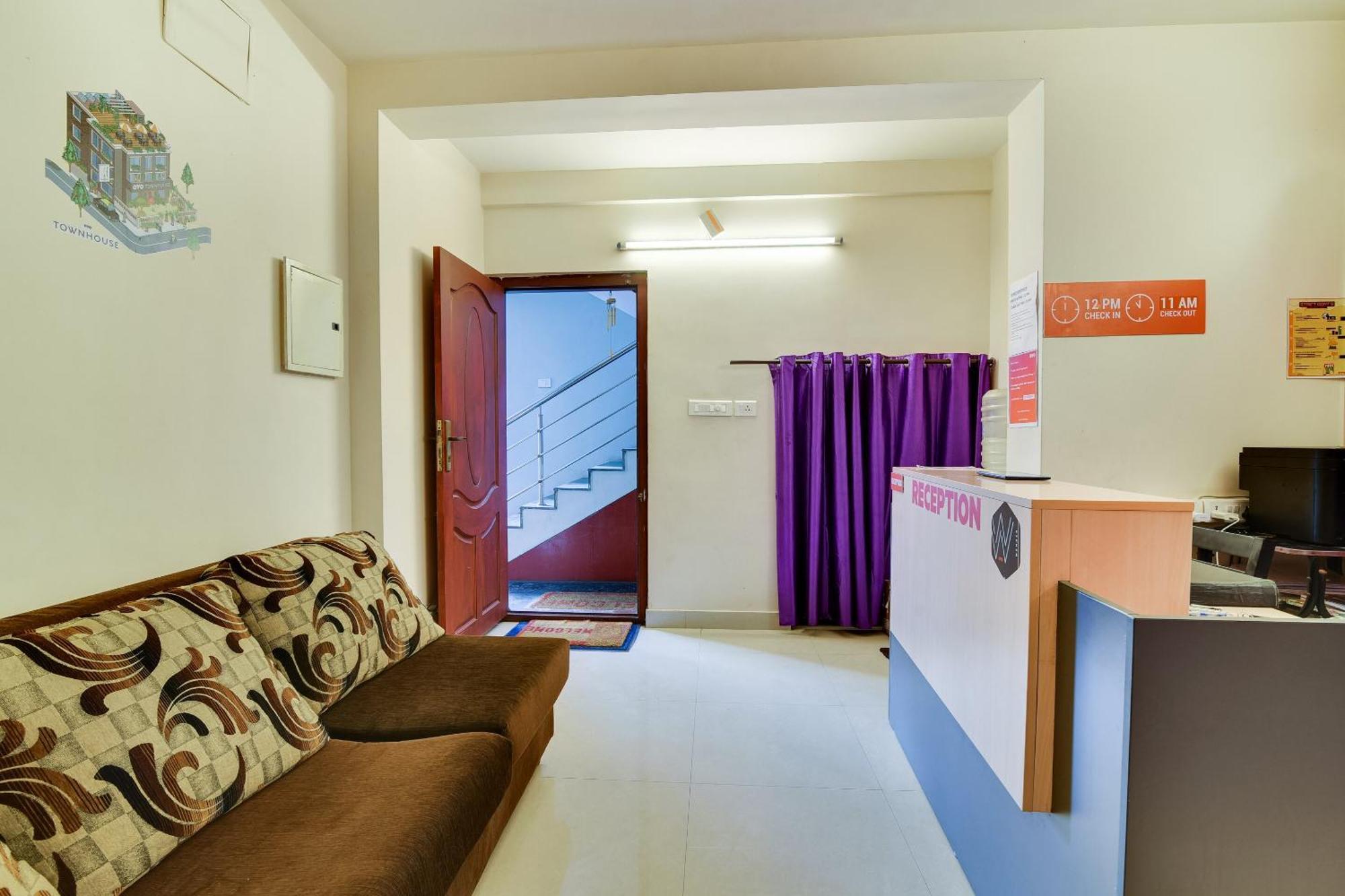 Oyo Flagship Lotus Lakeview Apartments Singanallur Luaran gambar
